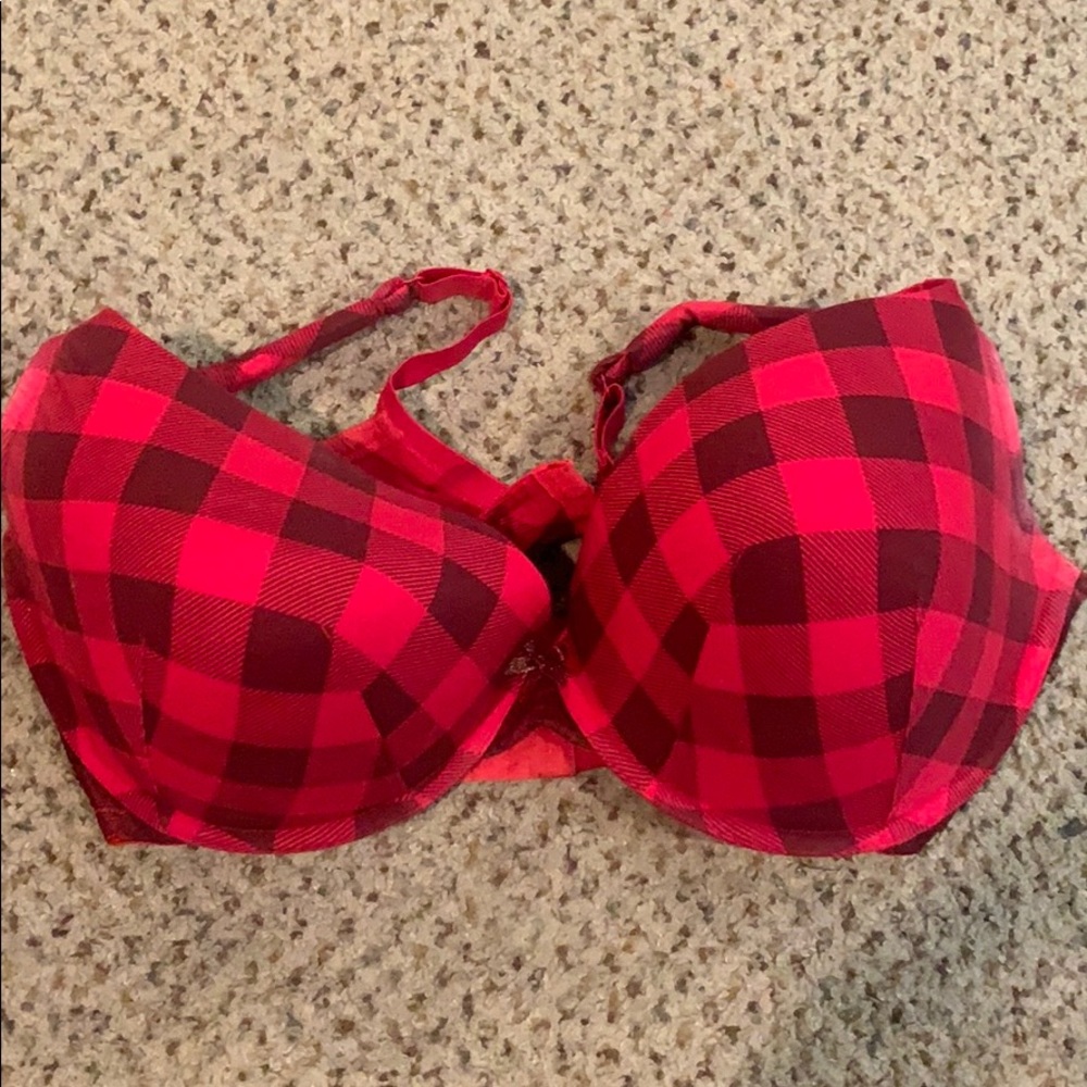 Red plaid cacique bra. Size 44F